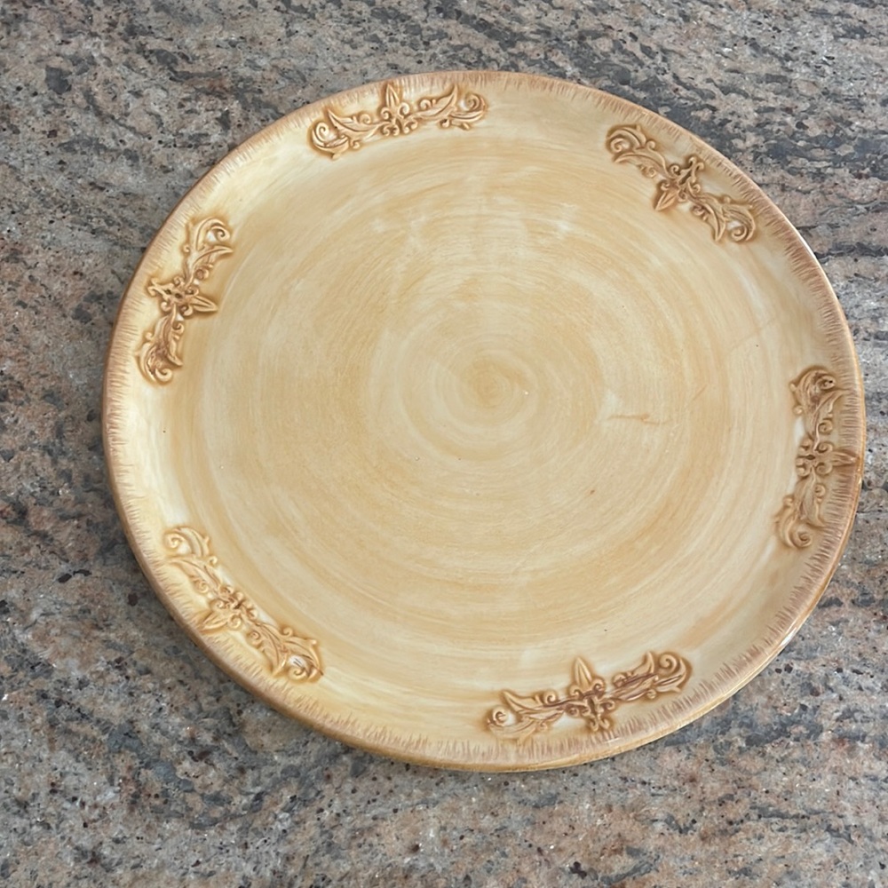 Large serving plate